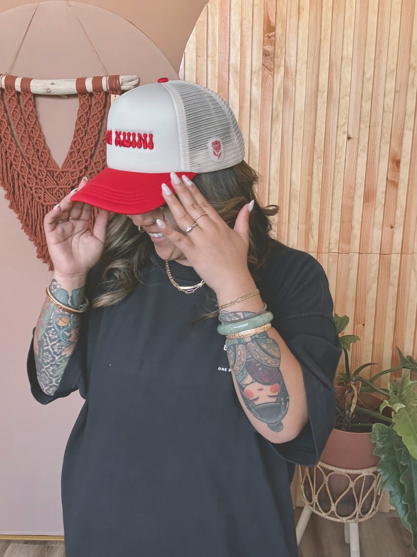 'AE KUINI | Trucker Hat KAKOU COLLECTIVE x Bujo Bae