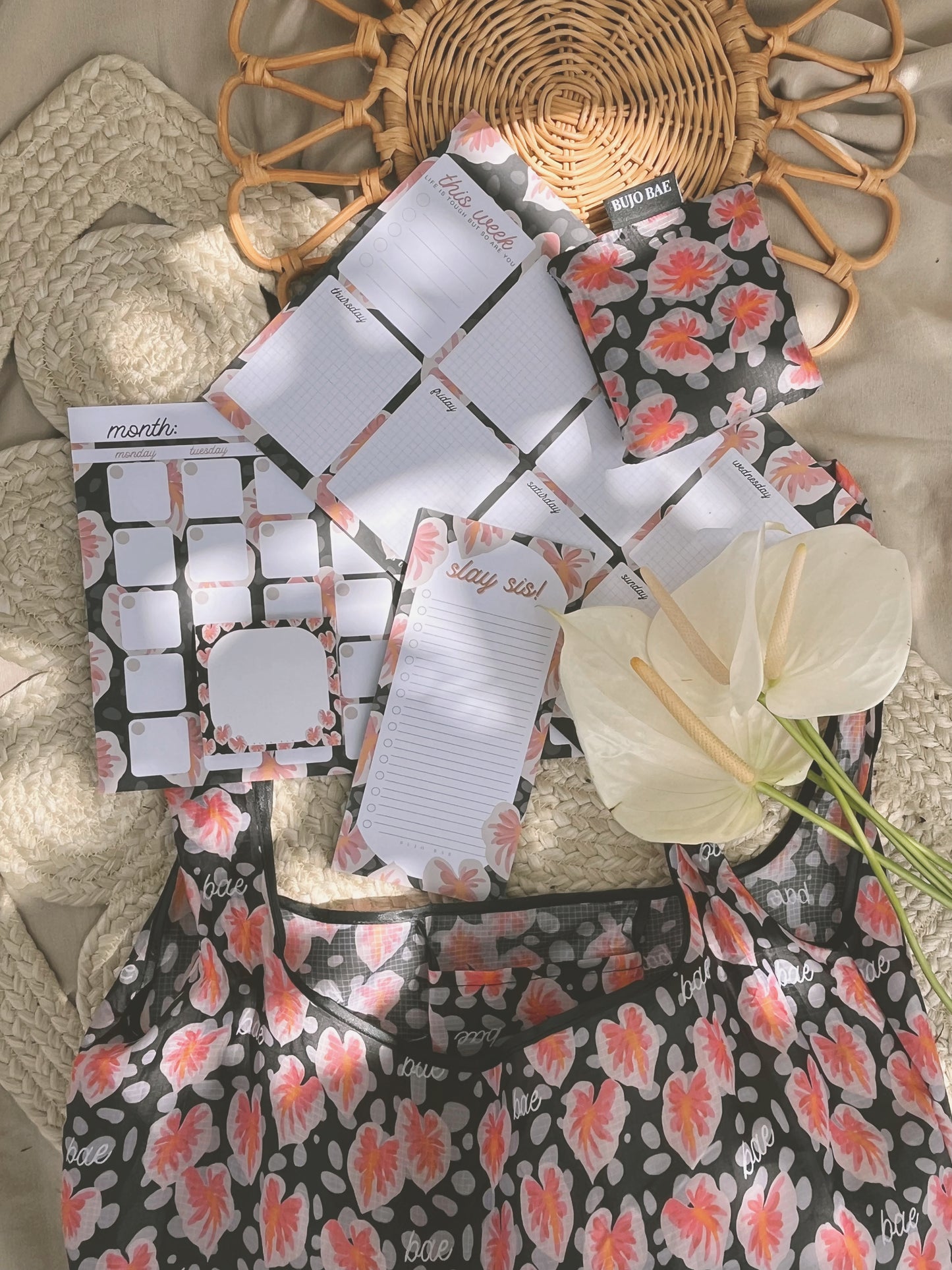 Home Sweet Hilo in Black Sands | Weekly Notepad (3 months)