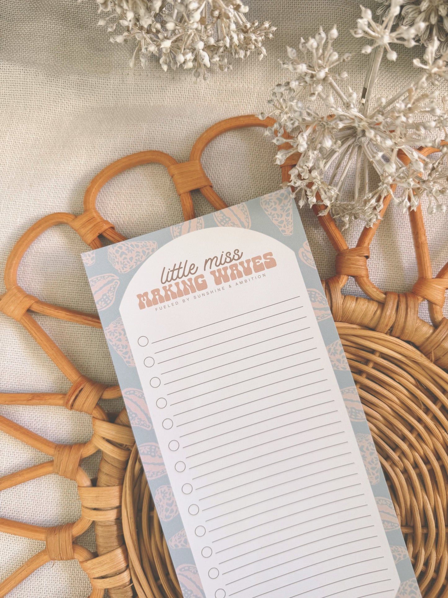 Little Miss Making Waves in Naupaka Pūpū  | To Do List Notepad