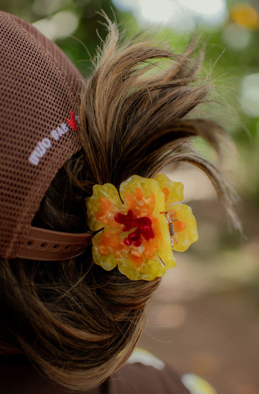 Large Summer Sunset Hibiscus | Claw Clip by COOPMONSTER x Bujo Bae