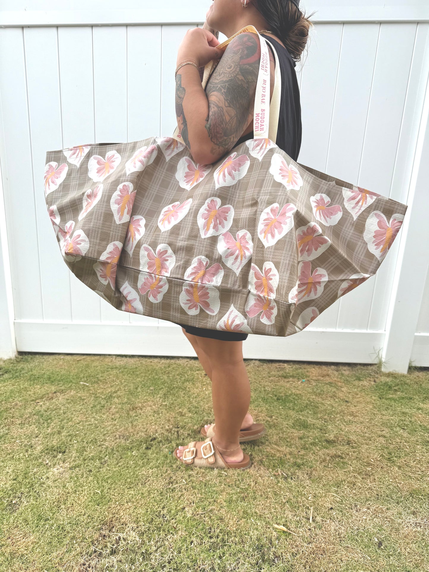 White Hilo Anthurium in Hometown Palaka | Bombucha Bag by BUDDAH MOCHI KIDS x Bujo Bae