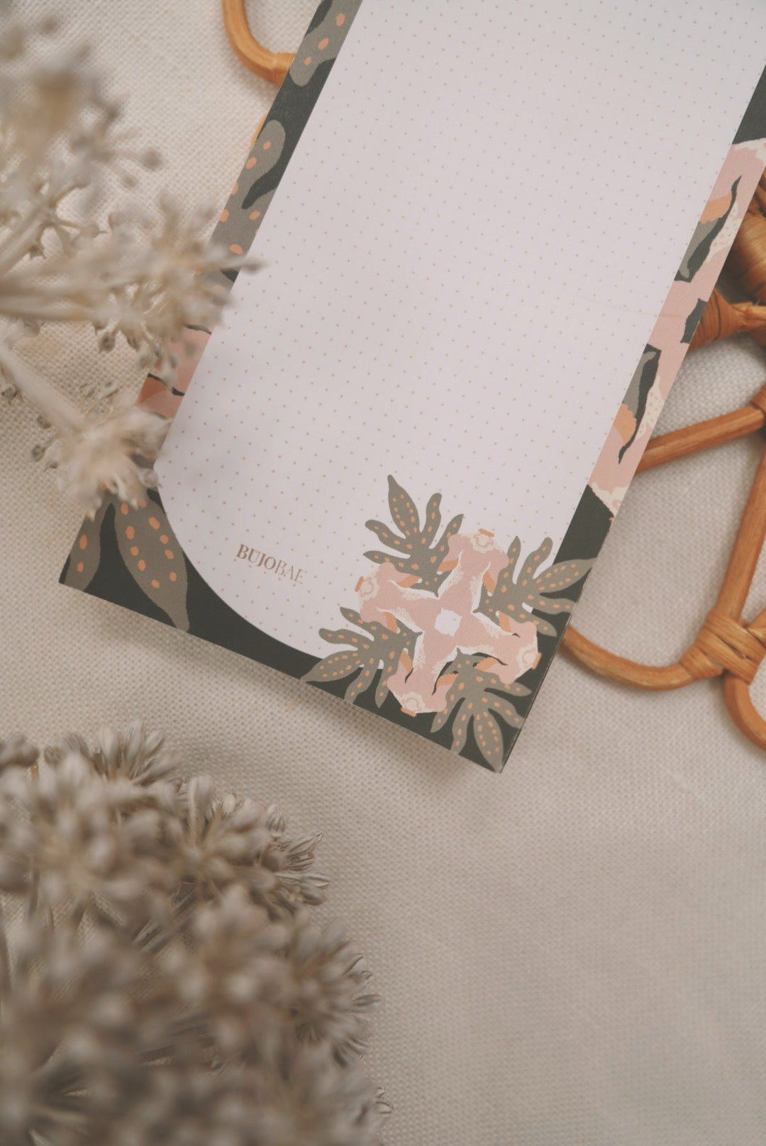 In My Aloha Era in Laua'e Kapa Kuiki | Dot Grid Notepad