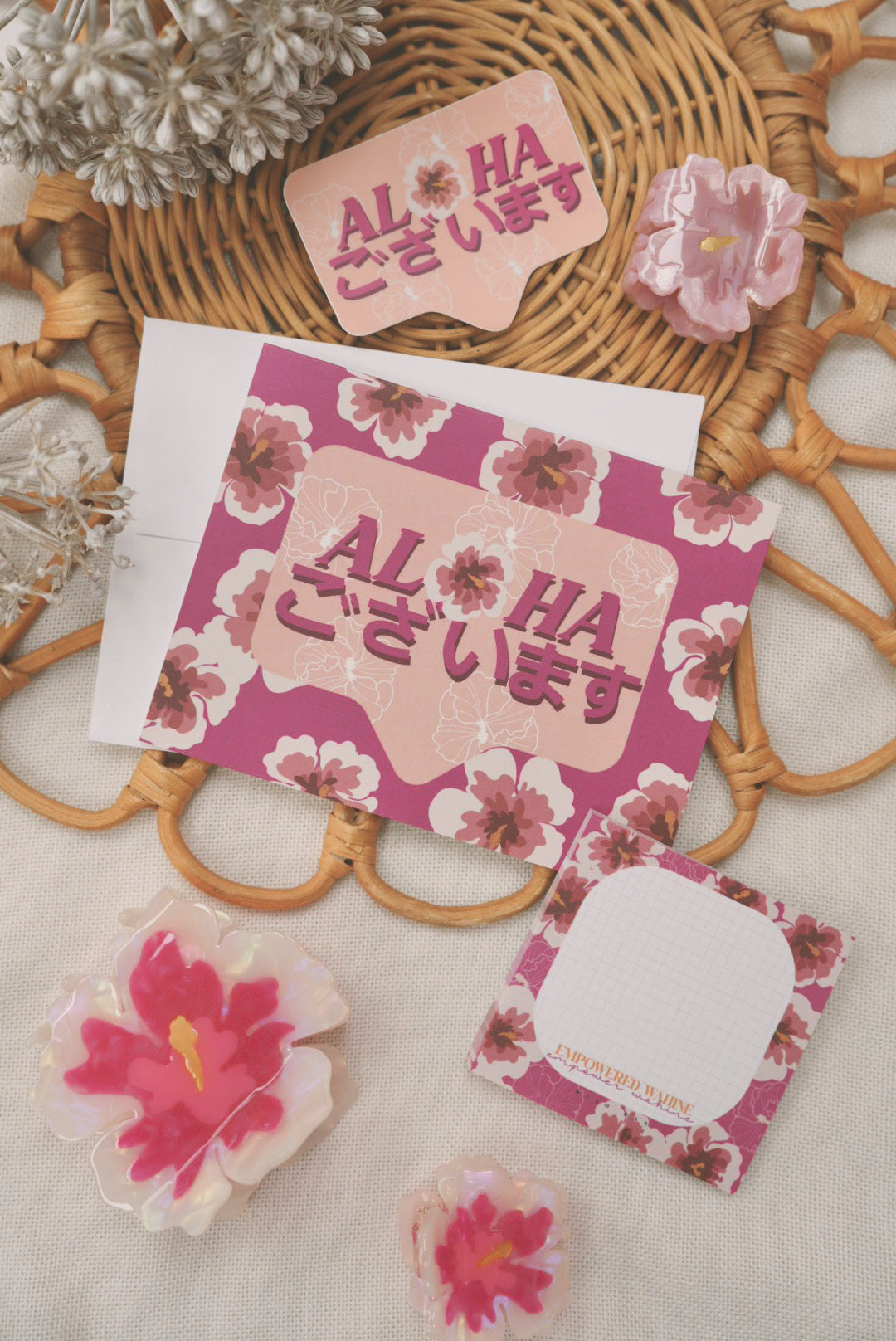 Aloha ございます in Hibiscus | Vinyl Sticker