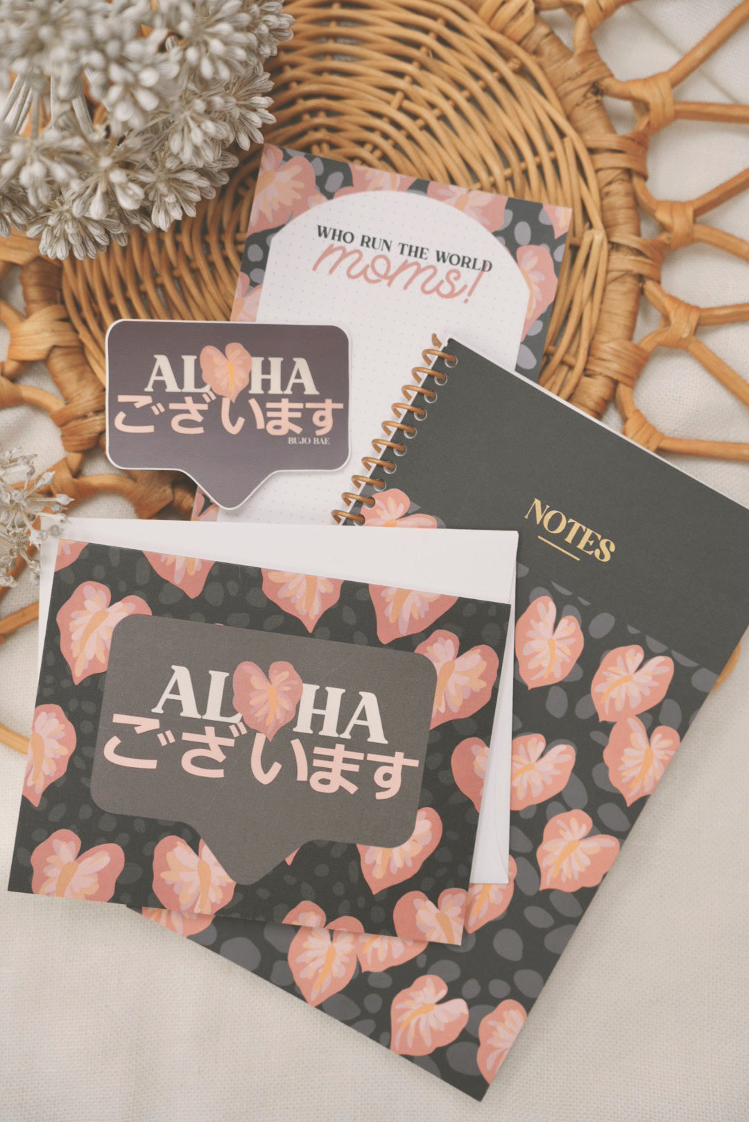 Aloha ございます in Pink Hilo Anthurium x Cinder | Vinyl Sticker