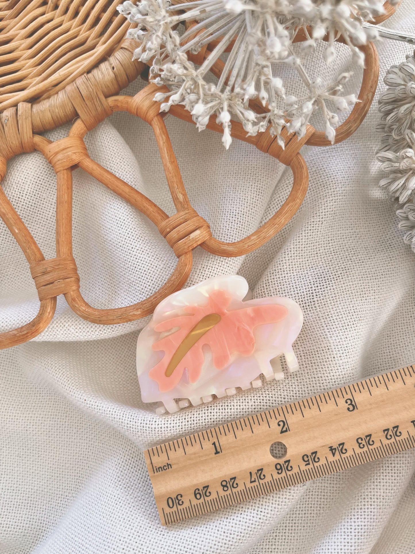 Mini White Hilo Anthurium | Claw Clip by COOPMONSTER x Bujo Bae