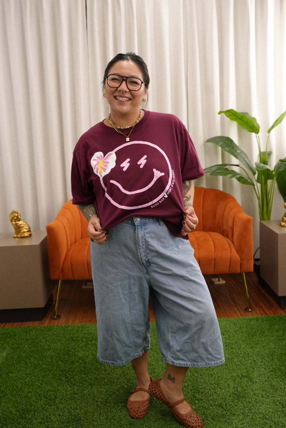 White Anthurium x Smiley  | Boxy Tee by SHORT STACK HAWAII x BUJOBAE