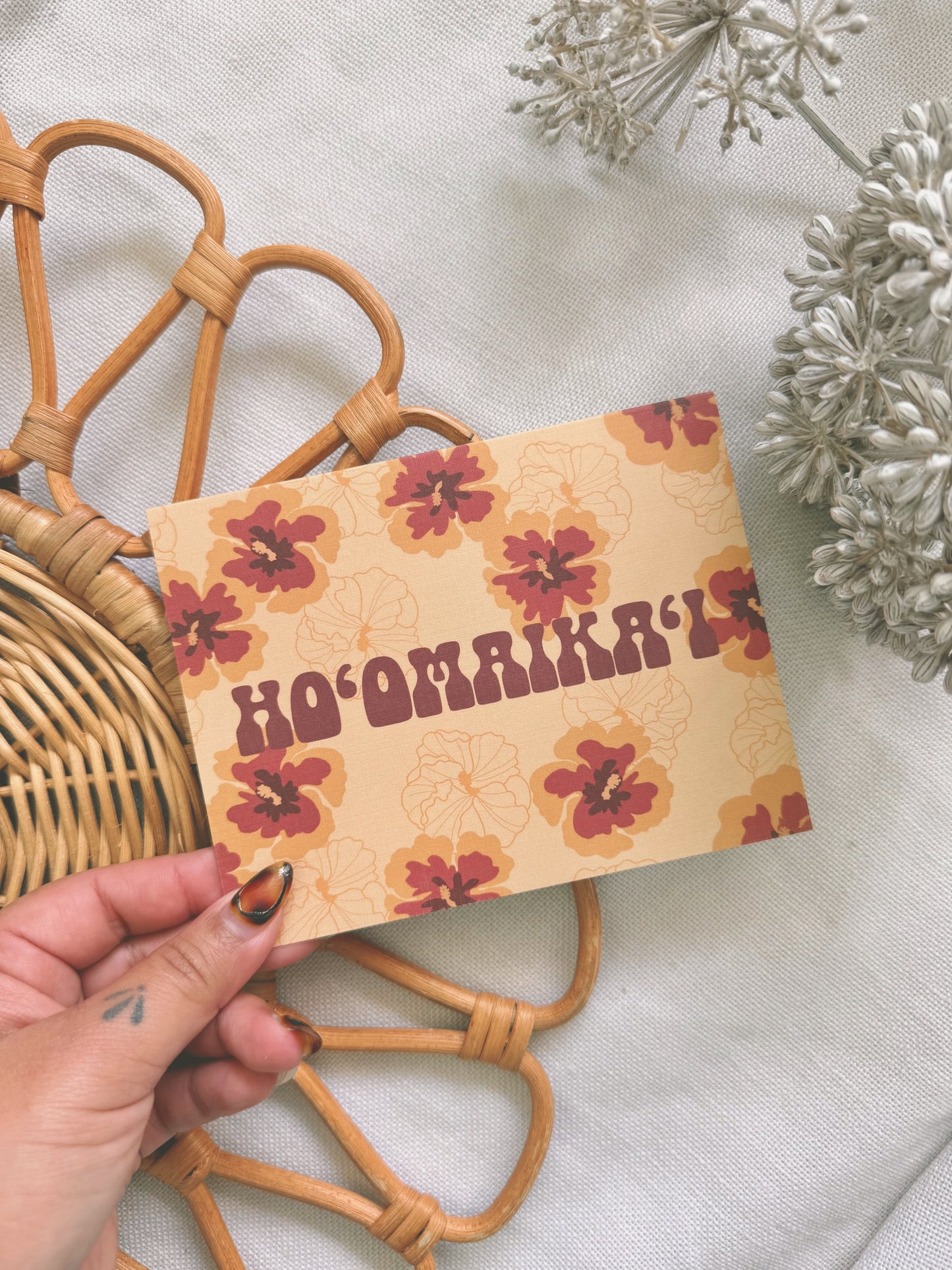 Ho'omaika'i in Golden Hibiscus | Congratulations Card