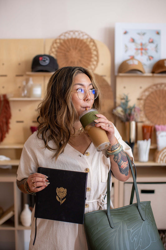 ON BUSINESS BLACK | Undated Bullet Journal