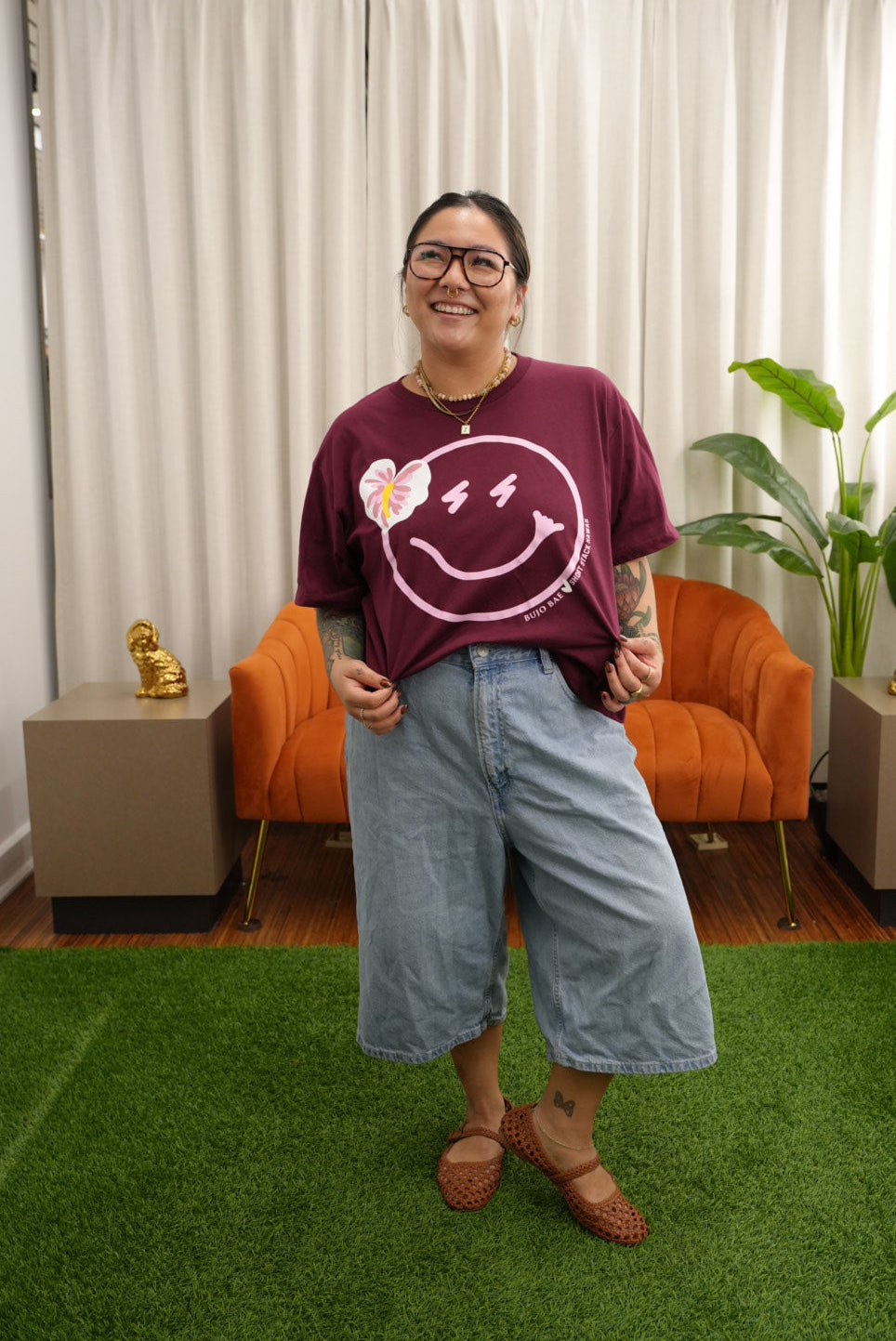 White Anthurium x Smiley  | Boxy Tee by SHORT STACK HAWAII x BUJOBAE